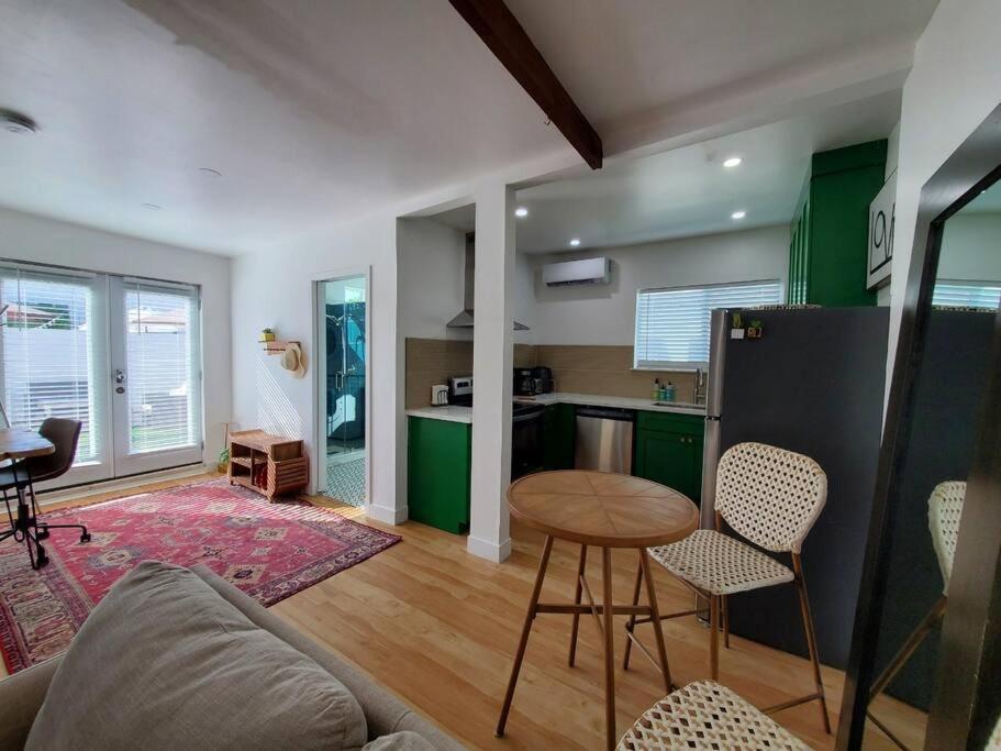 Apartment One Bedroom Near Universal