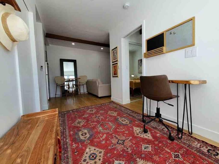 One Bedroom Near Universal