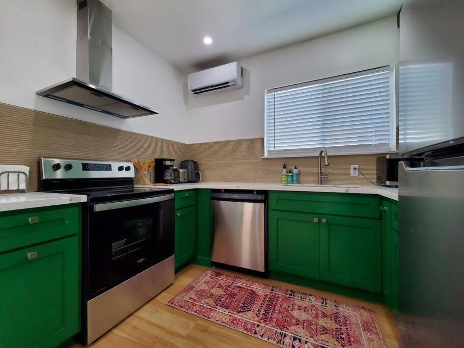 Apartment One Bedroom Near Universal